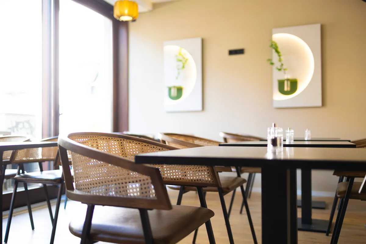 Modernes Café-Interieur im Café Masa Krefeld